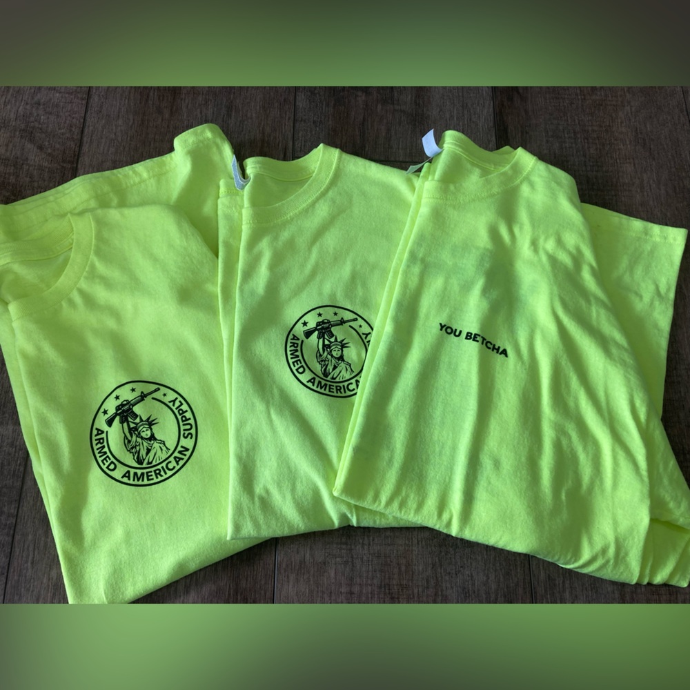 Jerzees Bright Yellow Blue Collar Graphic Tee Lot